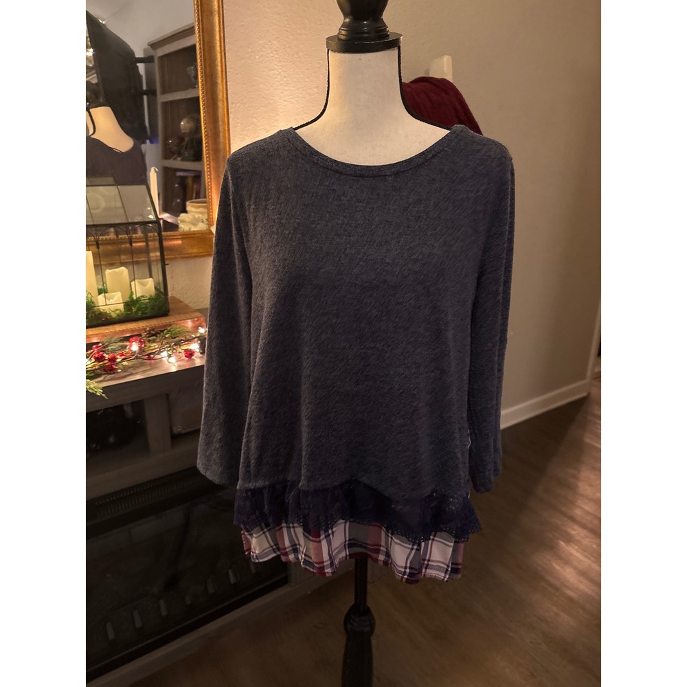 Harlow & Rose women's XL top blue‎ purple plaid